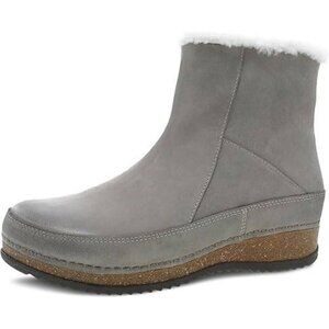 NWB Dansko Misty Barnished101. Gray Suede Shearling Ankle Boots Size 40 US 9 - 9